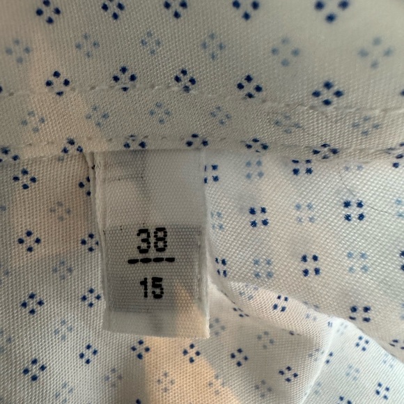 White patterned button down - Picture 4 of 5